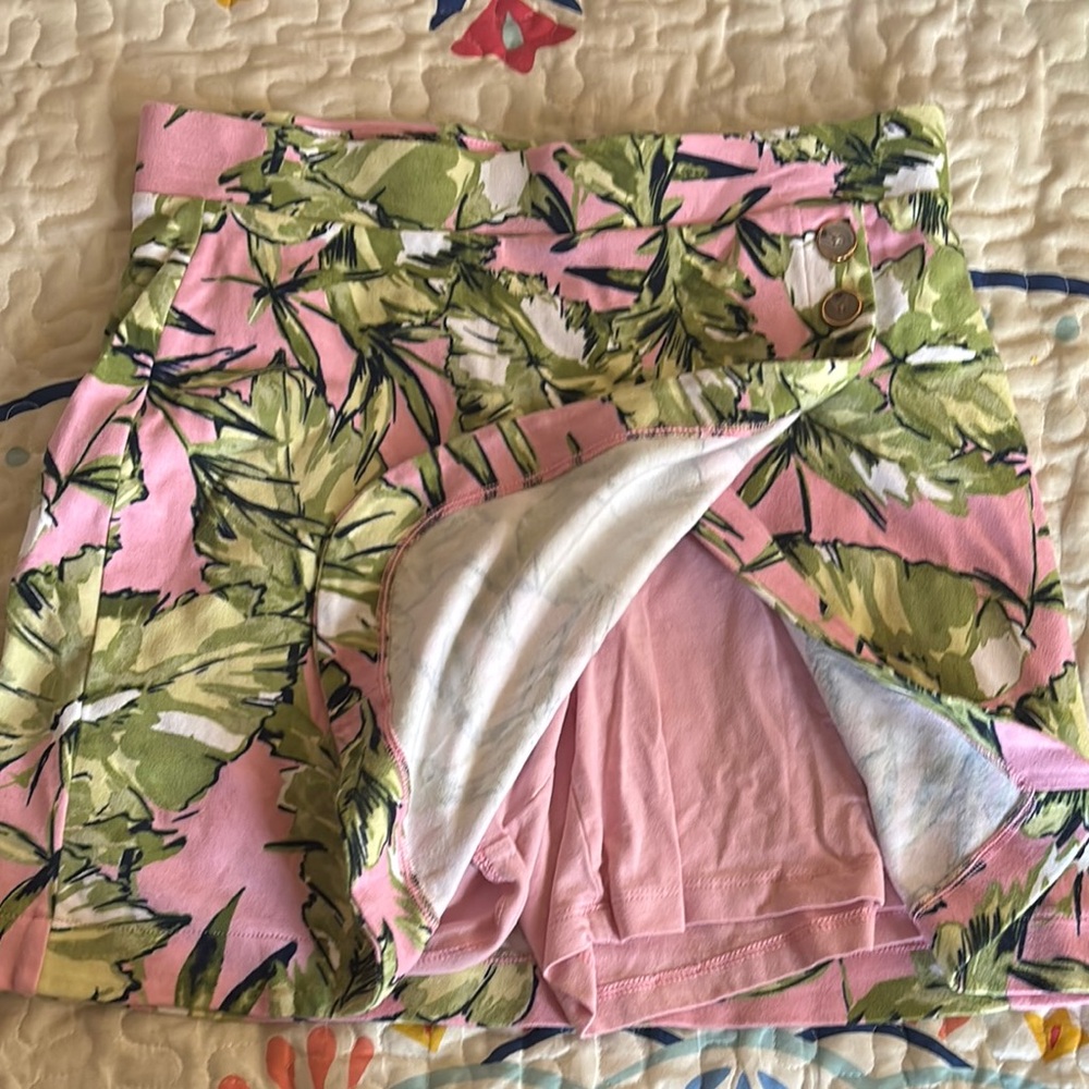 Jones New York Pink Skirt with Green Leaf Design